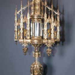 Chebská gotická monstrance je na prodej