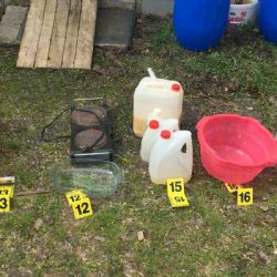 Chebsko: Kriminalisté zadrželi dealery drog