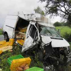 Chebsko: Víkendové dopravní nehody. Jedna byla smrtelná