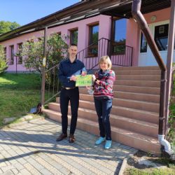 Chodov: Běžci věnovali žákům více než 8 tisíc korun