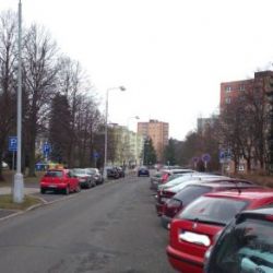 Chodov: Nové parkoviště uleví Smetanově ulici