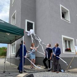 Chodov - Počerny: Spolek odhalil pamětní desku geniálnímu vědci