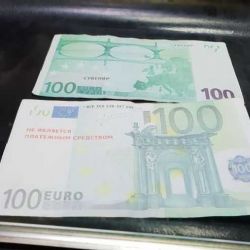 Chodov: Při směně dostal falešné bankovky