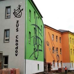 Chodov: Stavba nové ZUŠky je v polovině