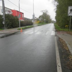 Chodov: V ulici Vintířovská došlo ke sražení chodkyně