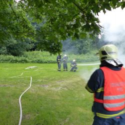 Chodov: Ve městě hořela přípojka plynu. Hasiči evakuovali všechny obyvatele domu