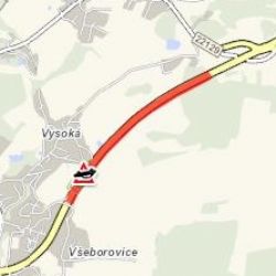 Dalovice: Auto narazilo do lampy. Nehoda je se zraněním