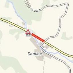 Damice: Pozor! Před obcí je padlý strom přes silnici