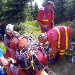 Dnes odpoledne se na Klínovci těžce zranil 12letý chlapec