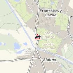 Františkovy Lázně: Dodávka narazila do stromu