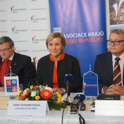 Františkovy Lázně: Hejtmani podporují navýšení mezd školským pracovníkům a zdravotníkům