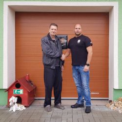 Františkovy Lázně: Policista v civilu zachránil svého souseda