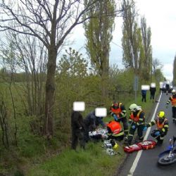 Hájek: U dopravní nehody motorkáře zasahovali hasiči