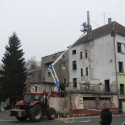 Hranice: Poškozený komín hotelu Praha ohrožoval chodce