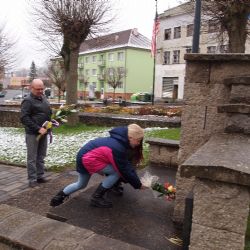 Hranice: Žáci uctili památku padlých