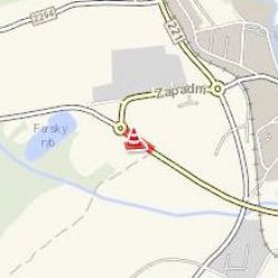 Hroznětín: U města havarovalo vozidlo do příkopu