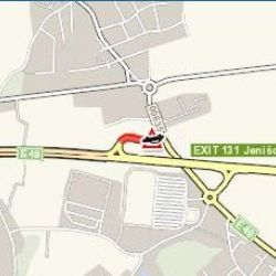 Jenišov: Osobní vozidlo skončilo mimo komunikaci