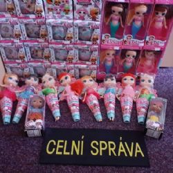 Karlovarsko: Celníci zajistili zboží za miliony korun