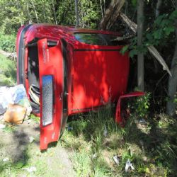 Karlovarsko: Dvě včerejší dopravní nehody s lehkým zraněním