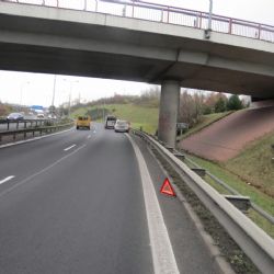 Karlovarsko: Policie hledá svědky dopravní nehody