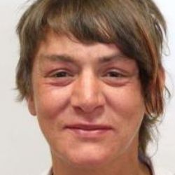 Karlovarsko: Policie pátrá po pohřešované 37leté ženě