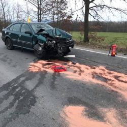 Karlovarsko: U dopravní nehody zasahovaly všechny složky IZS