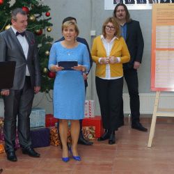 Karlovarský kraj: Vánoční strom splněných přání udělá radost malým i velkým