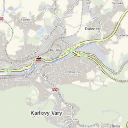 Karlovy Vary: Auto narazilo do pevné překážky