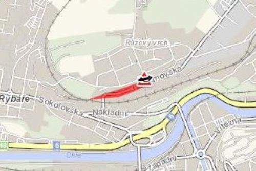 Karlovy Vary: Během několika minut došlo ve městě ke dvěma nehodám nákladních aut