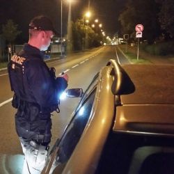 Karlovy Vary: Během policejní akce úklid bylo zkontrolováno přes 80 vozidel