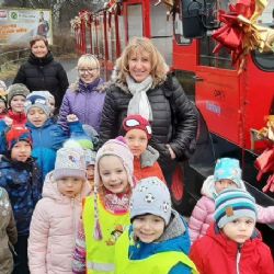 Karlovy Vary: Děti vyhrály výlet vánočním vláčkem