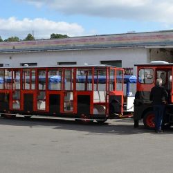 Karlovy Vary: Do ulic vyjede nový autovláček 