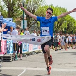 Karlovy Vary: Juniorský maraton nejrychleji zvládlo Gymnázium Sokolov