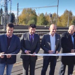 Karlovy Vary, Mariánské Lázně: Včera byla ukončena celková rekonstrukce železniční trati