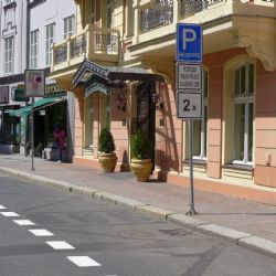 Karlovy Vary: Město má další automat na krátkodobé povolení k vjezdu do lázeňského území
