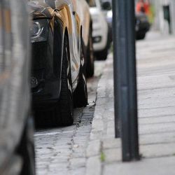 Karlovy Vary: Město nabízí úlevu uživatelům vyhrazených parkovacích míst