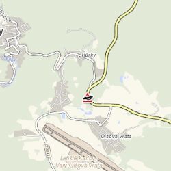 Karlovy Vary: Nákladní vozidlo narazilo do svodidel