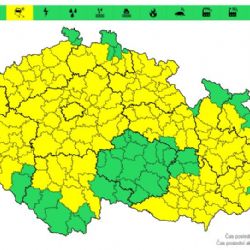 Karlovy Vary, Ostrov: Meteorologové varují před mrznoucí mlhou
