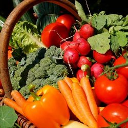 Karlovy Vary: Páteční farmářské trhy provoní čerstvá zelenina