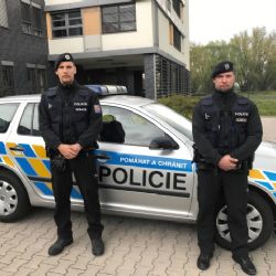 Karlovy Vary: Pokusil se oběsit. Bezvládného muže zachránili policisté