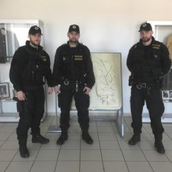 Karlovy Vary: Policejní hlídka zachránila 23letého muže před utopením