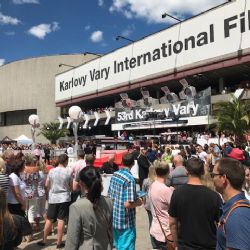 Karlovy Vary: Policie varuje před kapsáři