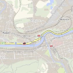 Karlovy Vary: Pozor! Nehoda se zraněním. Vozovka je uzavřena