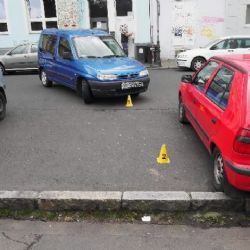 Karlovy Vary: Při parkování narazil do chodce