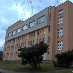 Karlovy Vary: Příčina vzniku zdravotních potíží zaměstnanců stánků s občerstvením je stále v šetření