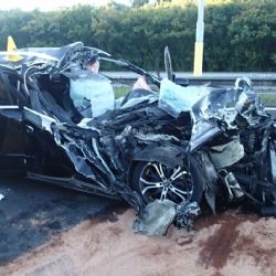 Karlovy Vary: Řidič zemřel při nehodě osobního a nákladního vozidla