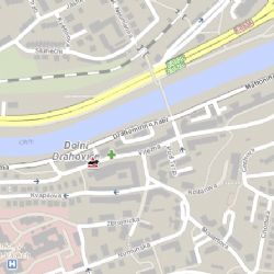 Karlovy Vary: Střet motorkáře s osobním vozidlem