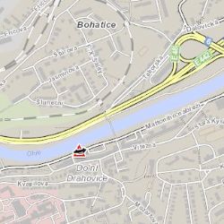 Karlovy Vary: Střet osobního vozidla s chodcem