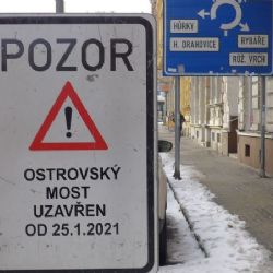 Karlovy Vary: Uzavírka Ostrovského mostu končí