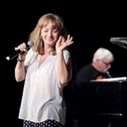 Karlovy Vary: V Galerie umění vystoupí Sandra Pogodová